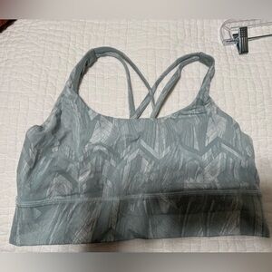 Lululemon long line energy bra in green & white